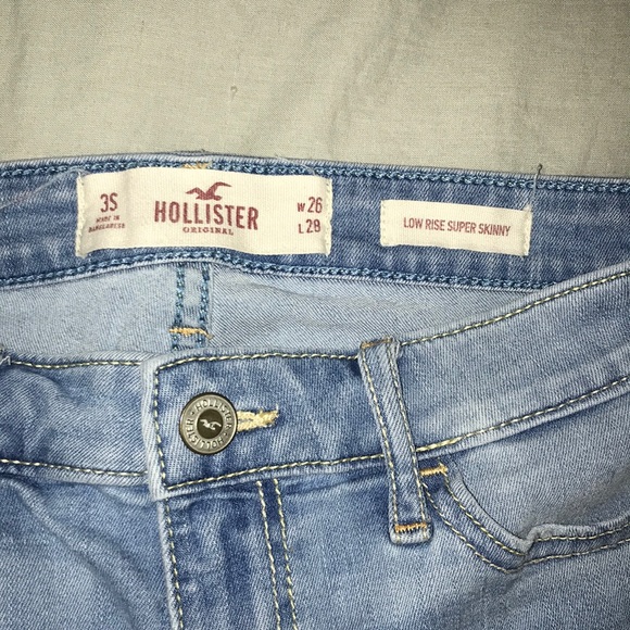 Hollister Skinny Jeans - Picture 6 of 6